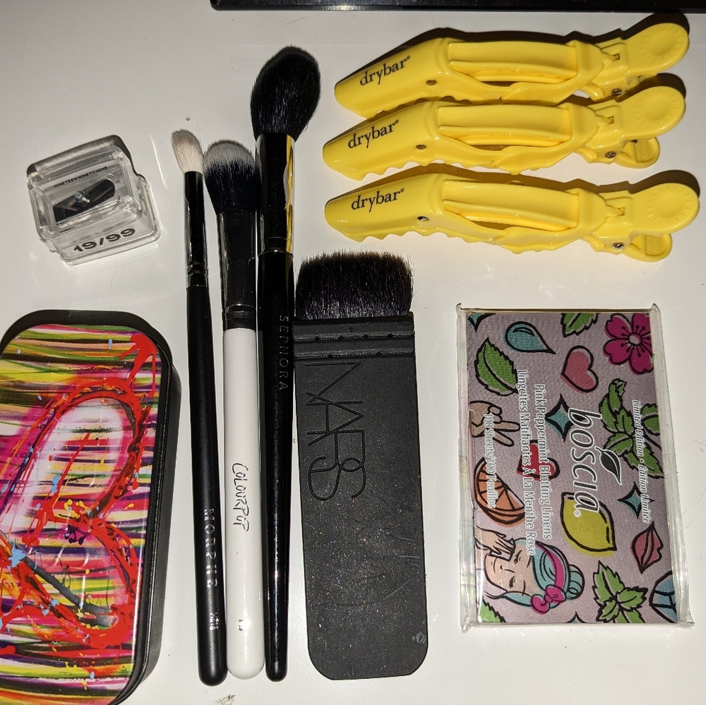 Makeup Brush and Tool Bundle